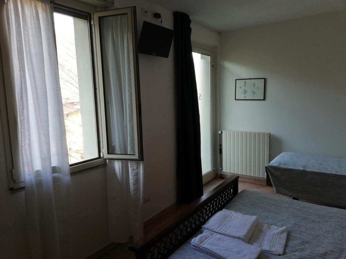 Agriturismo Al Motto Cambiasca 外观 照片